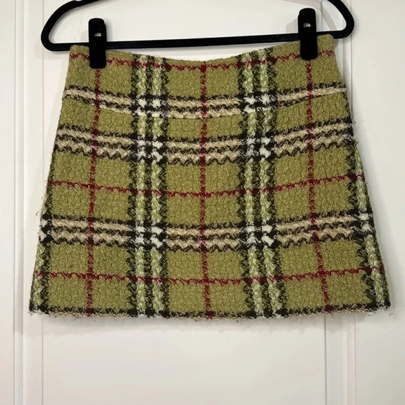 Burberry Tweed Mini Skirt Nova Check Green & Tan Size 6 - Picture 2 of 10